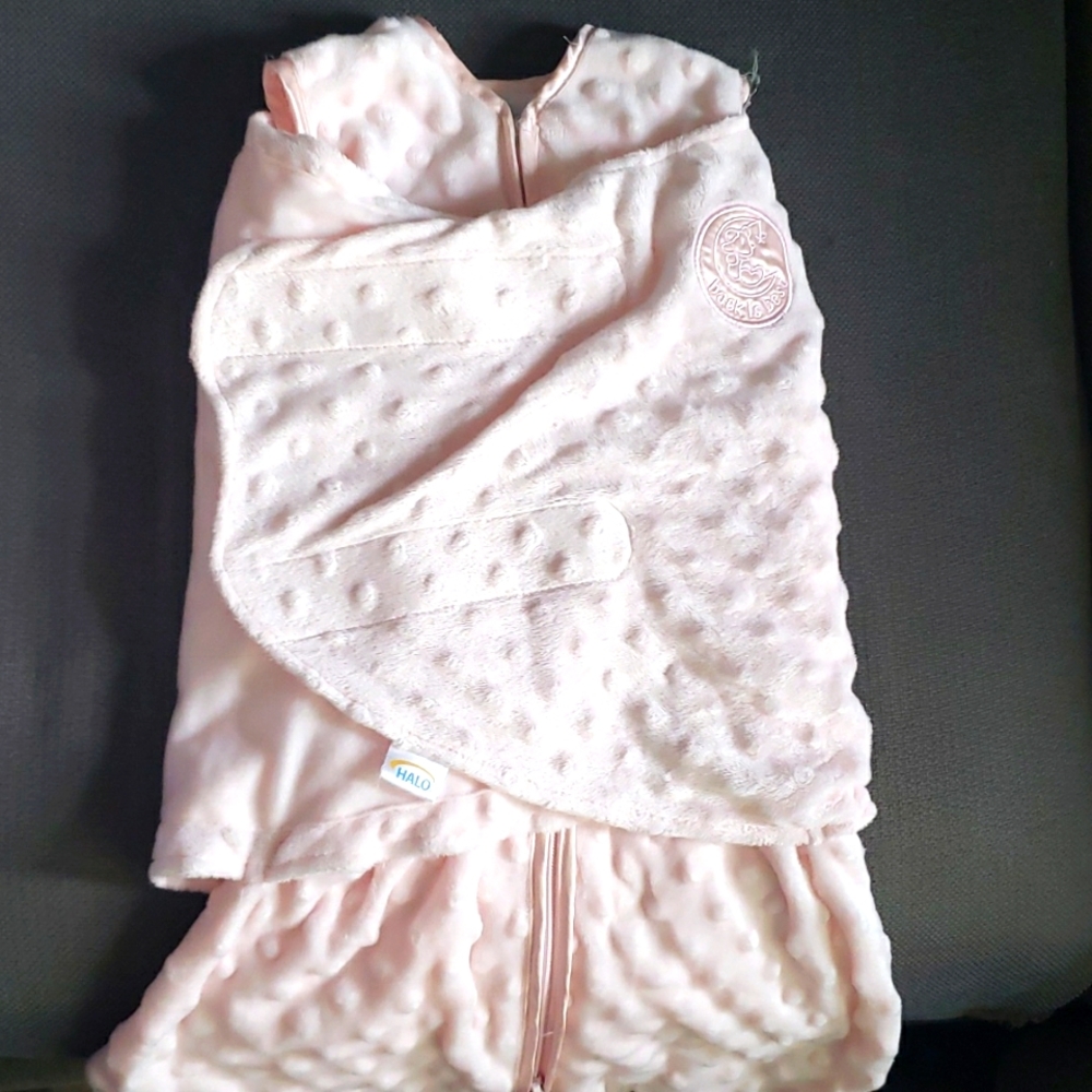 Halo sleep swaddle